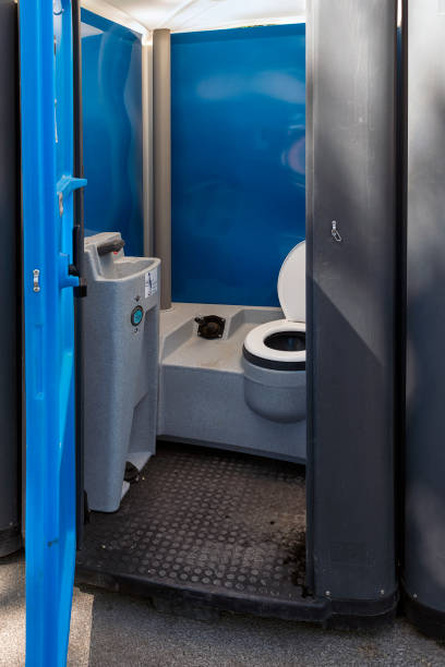 Best Event porta potty rental  in Streamwood, IL